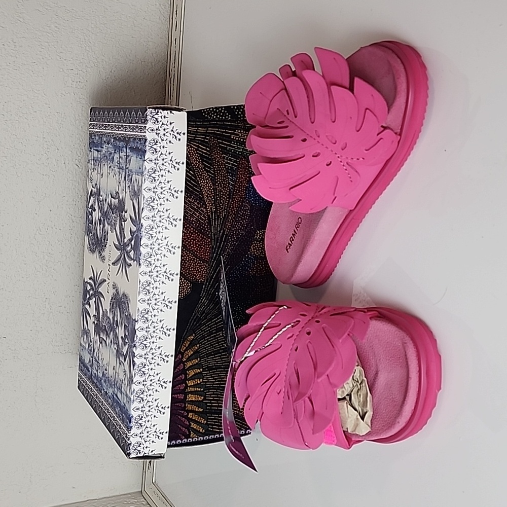 NWT Farm Rio Pink Anatomic Monstera Slides Size 7
